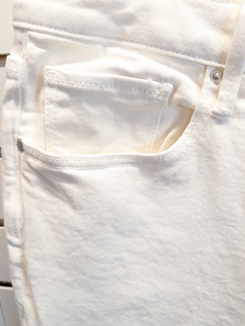 Driftwood Driftwood Off white Jeans Colette Embroidered Crop Jean Size 18 EUC - Picture 8 of 12